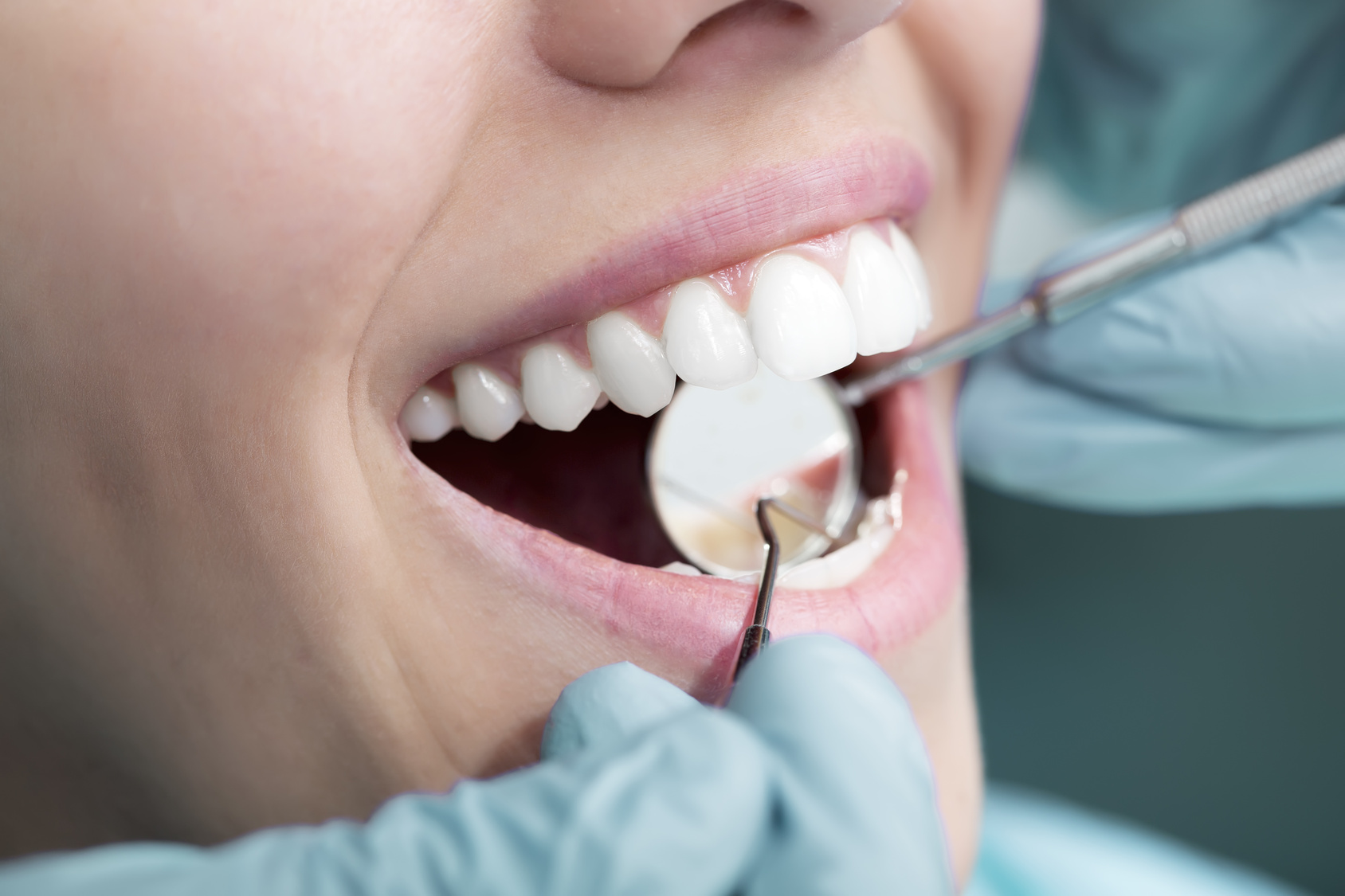 Dentist